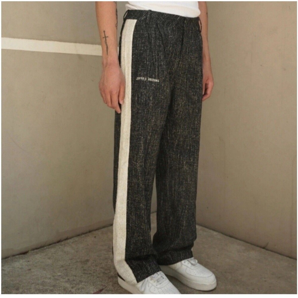 Lifted Anchor Pants Size 34